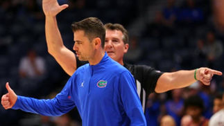 Gators Hang On to Beat Bulldogs in SEC Opener