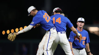 Gators move to within one game of first place in the SEC East