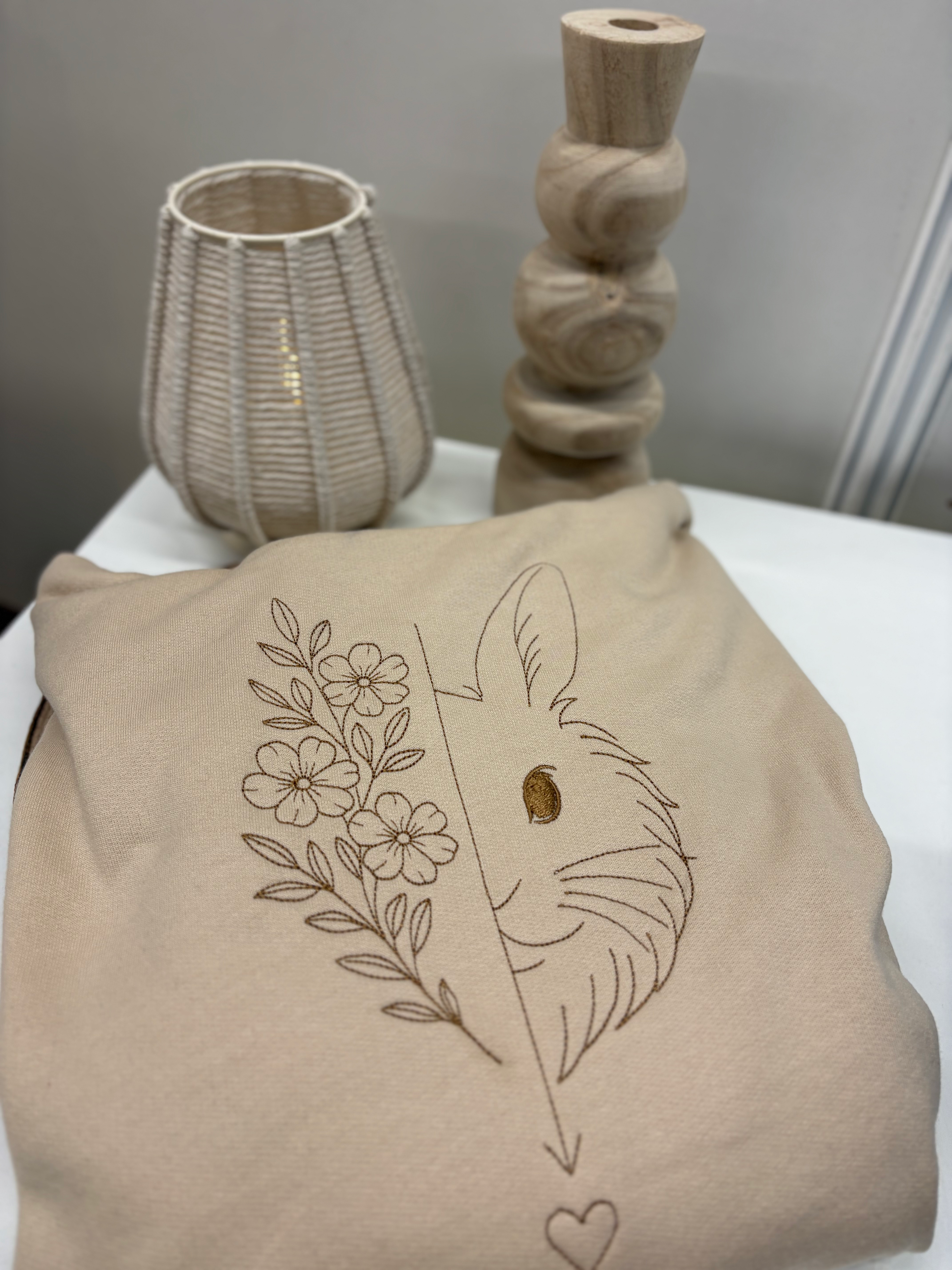 Sweatshirt | Lapin Line Art Floral