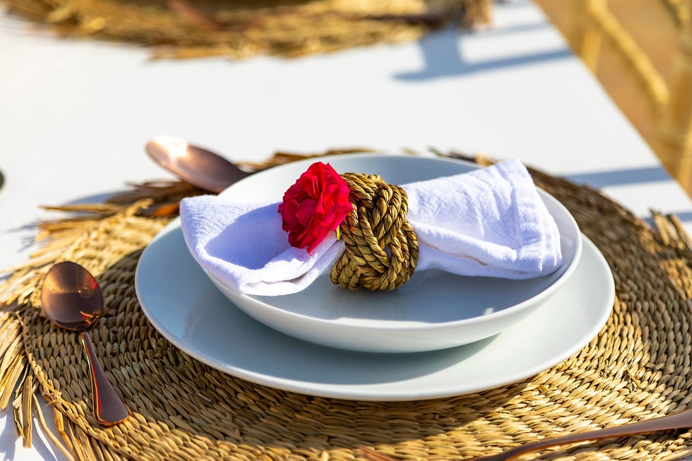 Miniatura: Decoración de mesa rosa dorada