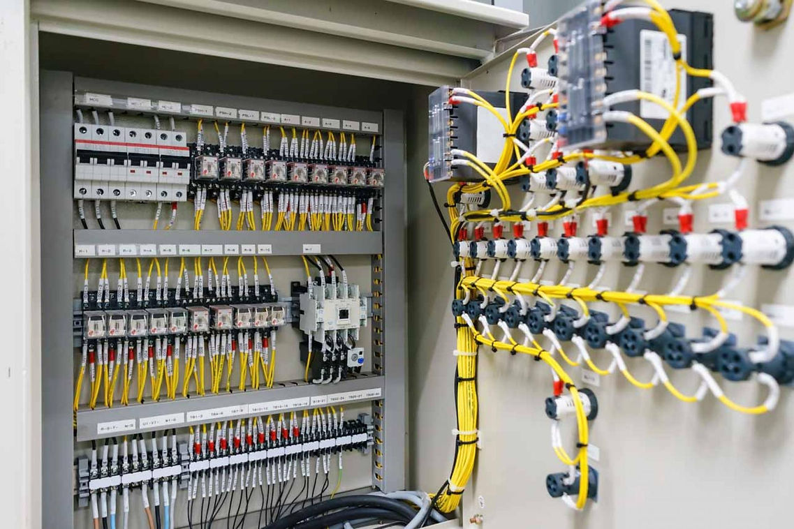 dinnissen-plc-automation-1.jpeg