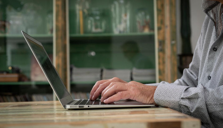 Onderzoek planbureau voor de leefomgeving: Thuiswerken & de gevolgen voor wonen, werken & mobiliteit