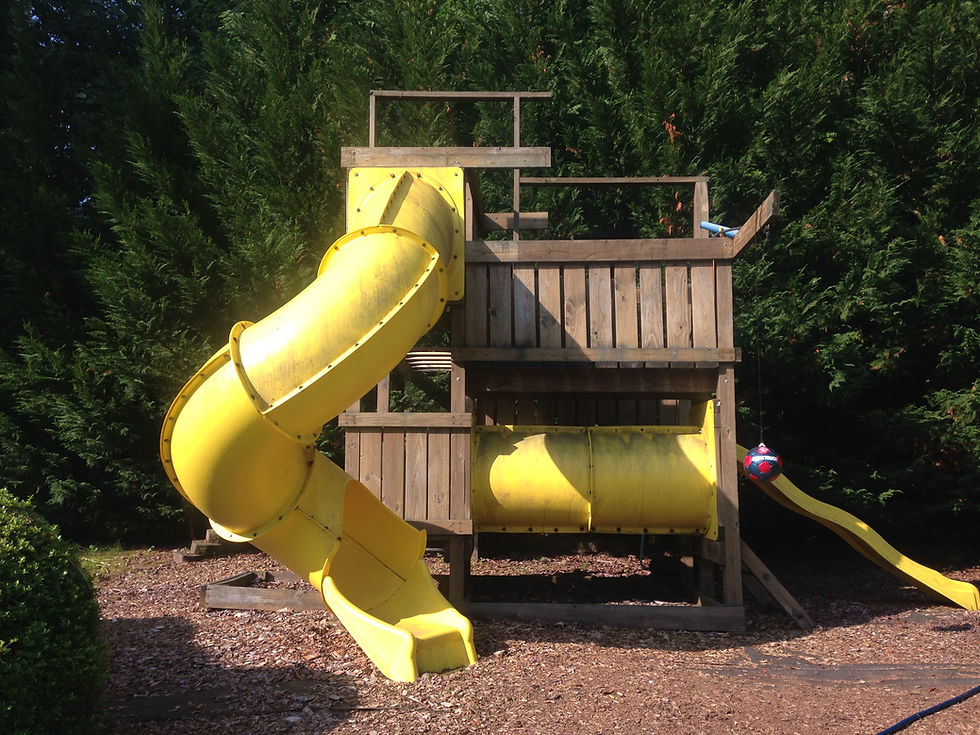 Playground-Cleaning-Sanitation