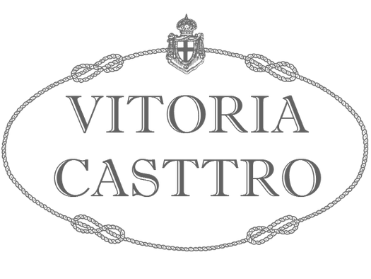 vitoriacasttro_logo_edited_edited.png