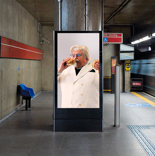 MKP_OOH_METROSP_V_01.gif