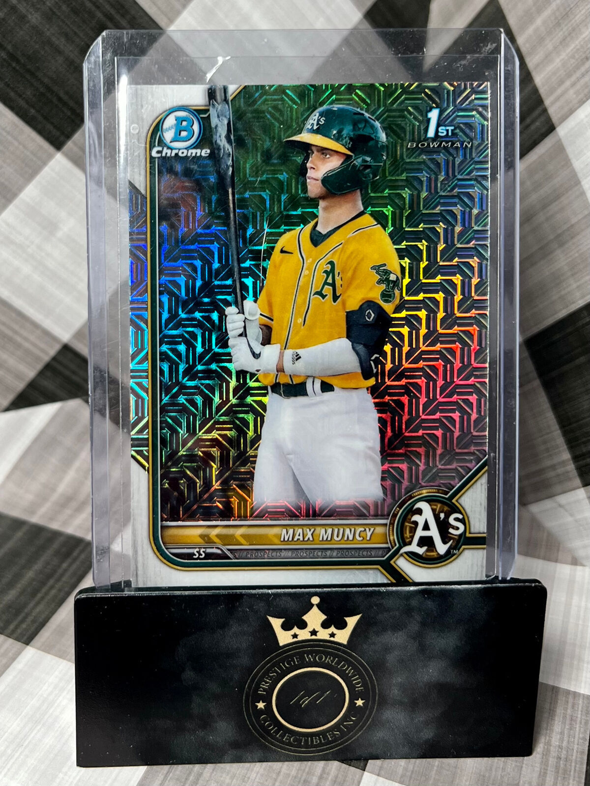 Max Muncy 2022 Bowman Chrome 1st Mojo Refractor #BCP-89