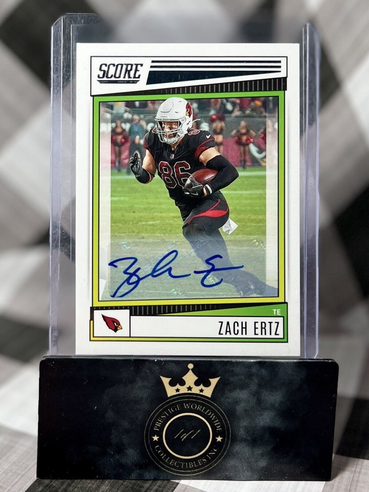 2022 Panini Score Zach Ertz Auto Autograph # 145 Arizona Cardinals NFL Football