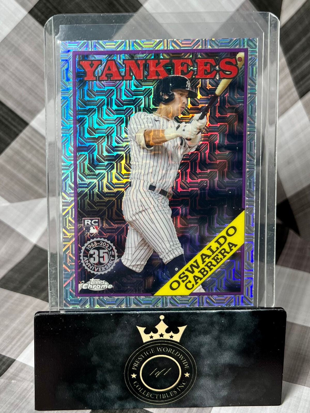 Oswaldo Cabrera 2023 Topps Series 1 1988 Rookie Silver Mojo Refractor #T88C-61
