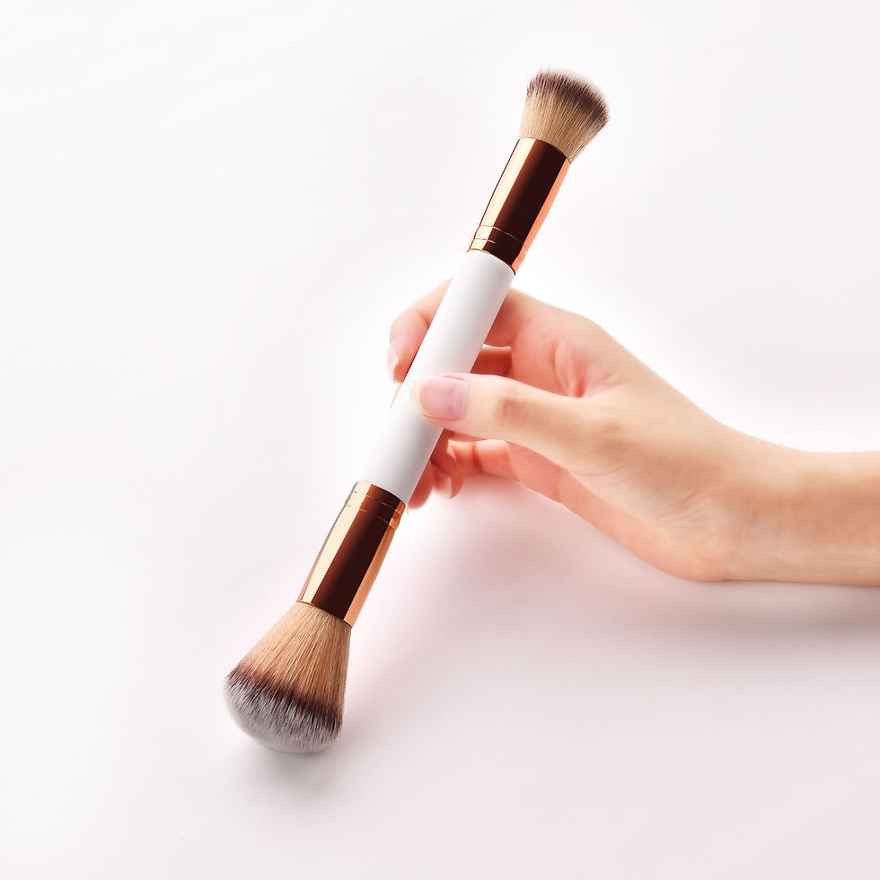 Thumbnail: Dual-Head Makeup Brush - Platinum Powder Brush by GUJHUI