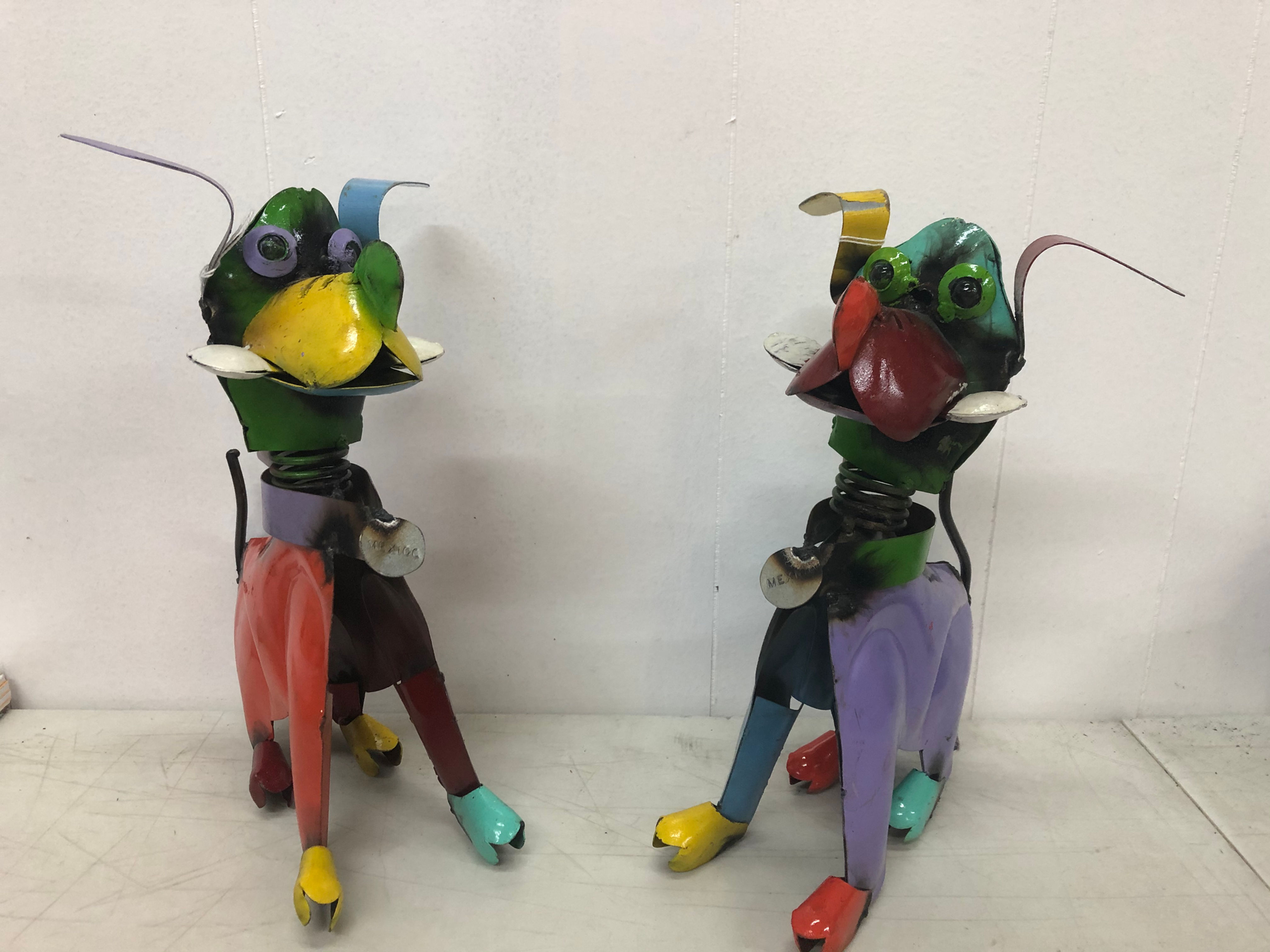 Metal Small Bobble Head Dog