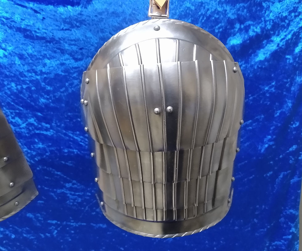 Thumbnail: 16c Maximilian Spaulders