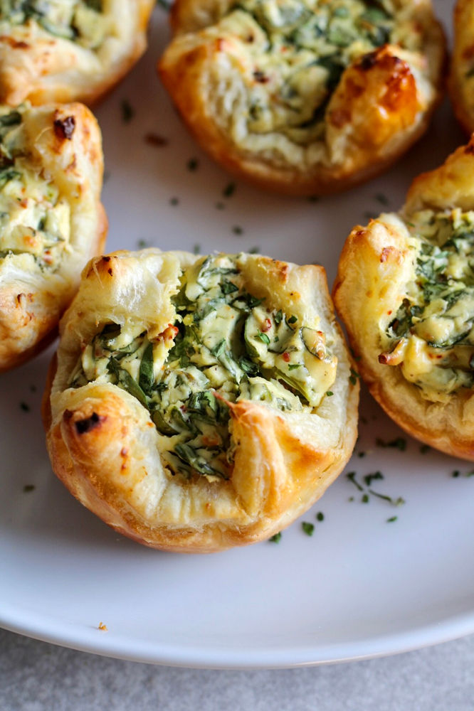 Spinach & Cheese Puffs Spinach & Cheese Puffs