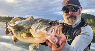 cédrick plasseau guide de pêche en Estrémadure Espagne