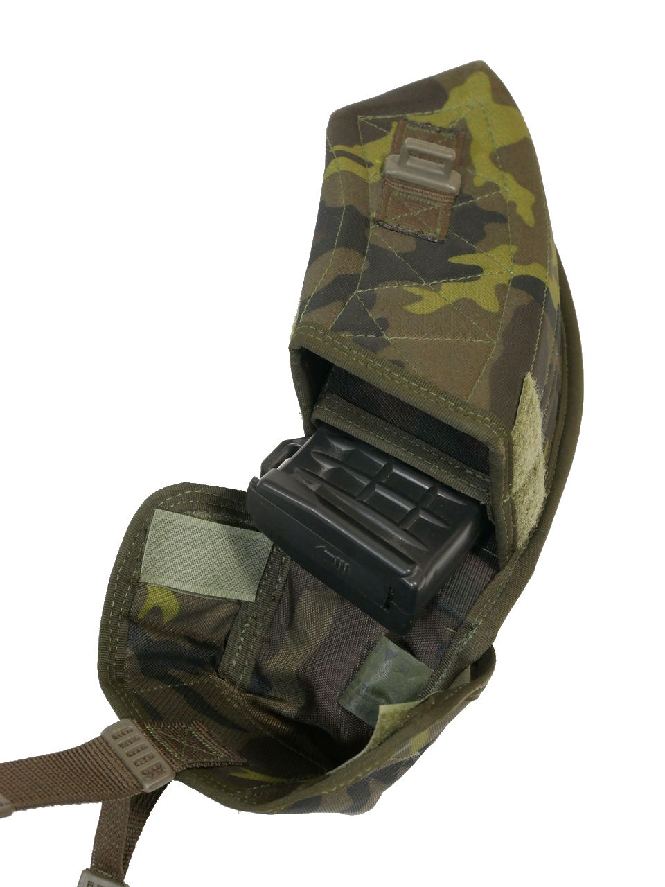 チェコ軍 MNS2000 ダブルマガジンポーチ VZ95リーフカモ