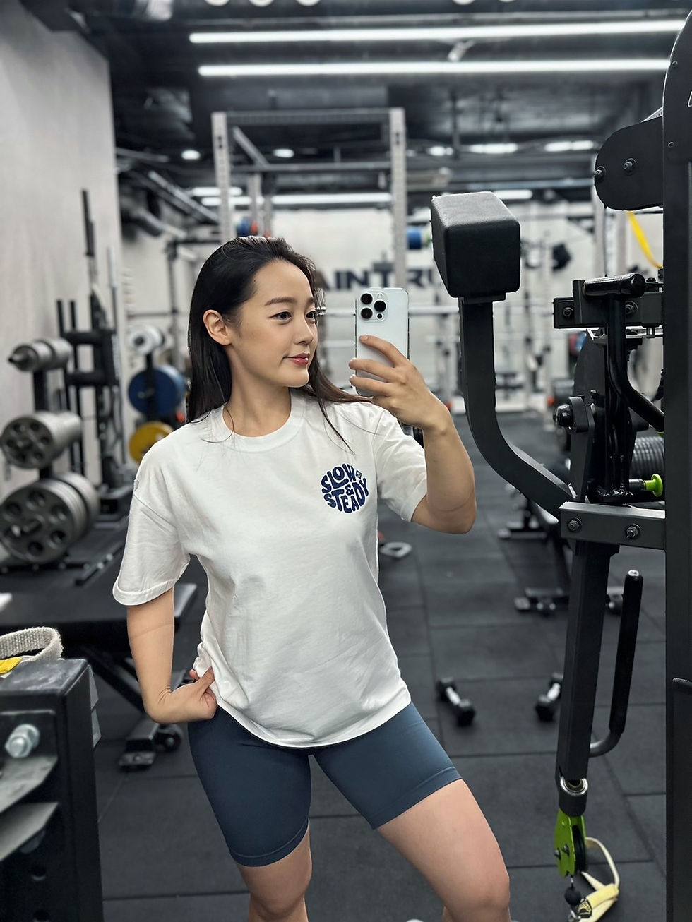 サムネイル： ＜ホワイト＞オーバーサイズTシャツ
