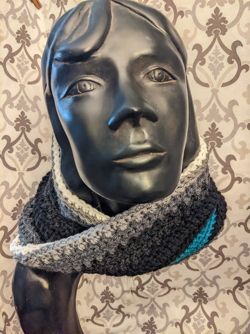 Thumbnail: Neutral Stripes Cowl