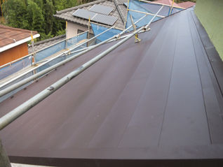 屋根カバー工法の価格と費用、利点を徹底解説!