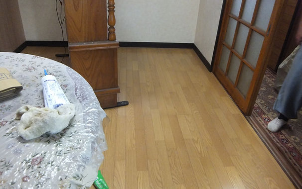 フローリング増張り工事