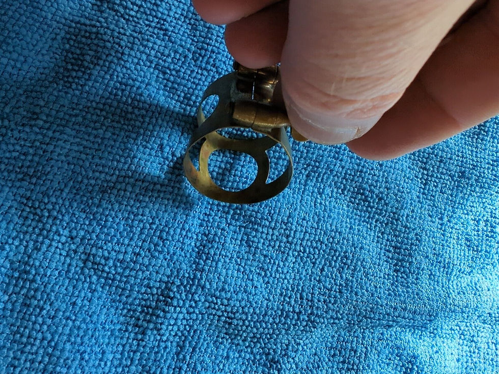 Thumbnail: Selmer Alto Saxophone Sax Ligtature