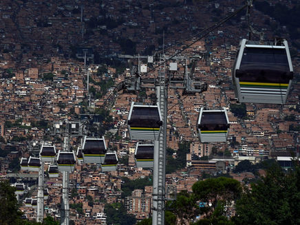 EU unterstützt El Salvador bei nachhaltiger Modernisierung des öffentlichen Verkehrs
