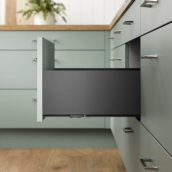 DTC Pure Box - Lifetsyle 1 dark grey.jpg