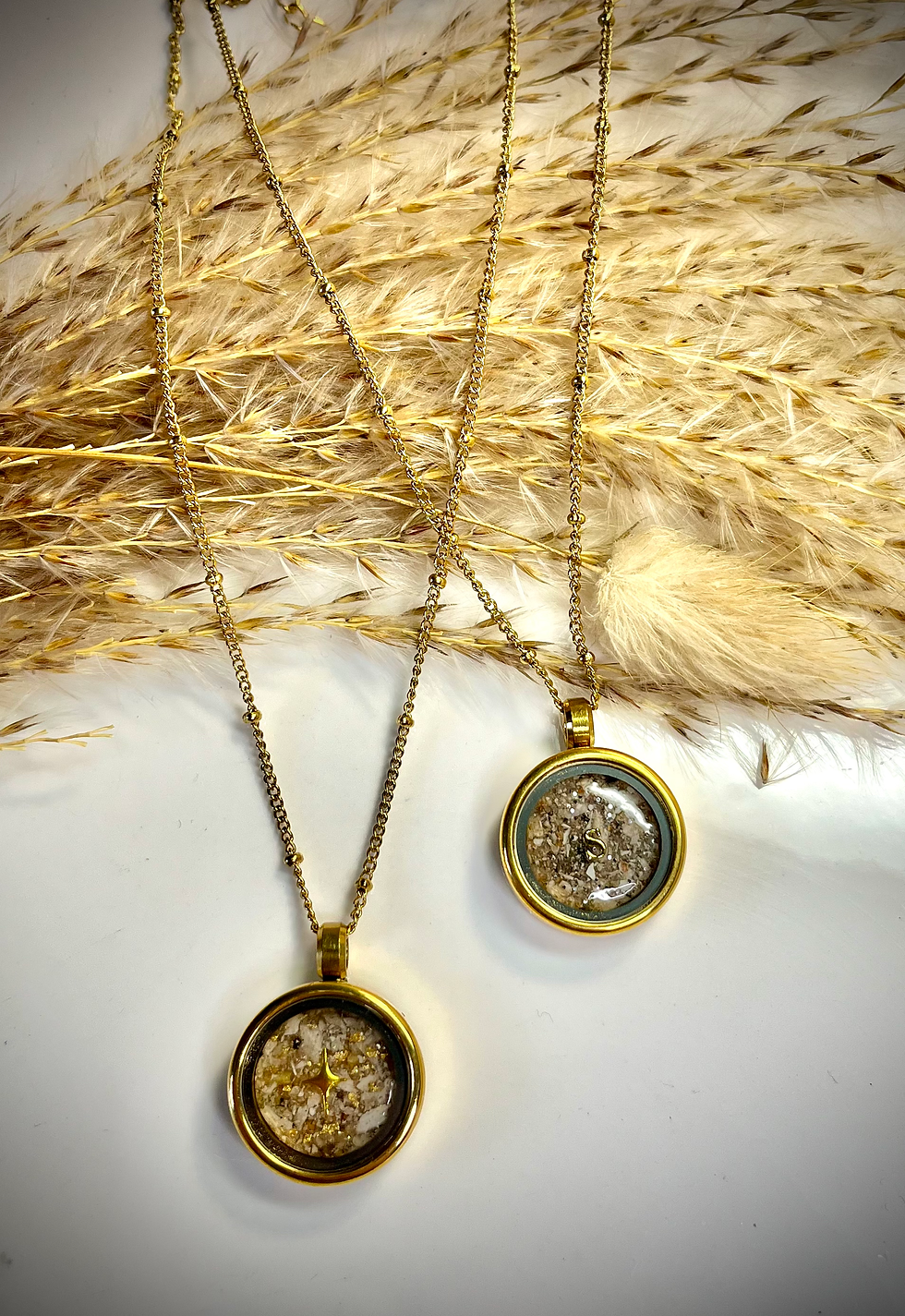 Thumbnail: Collier Souvenir Saturne