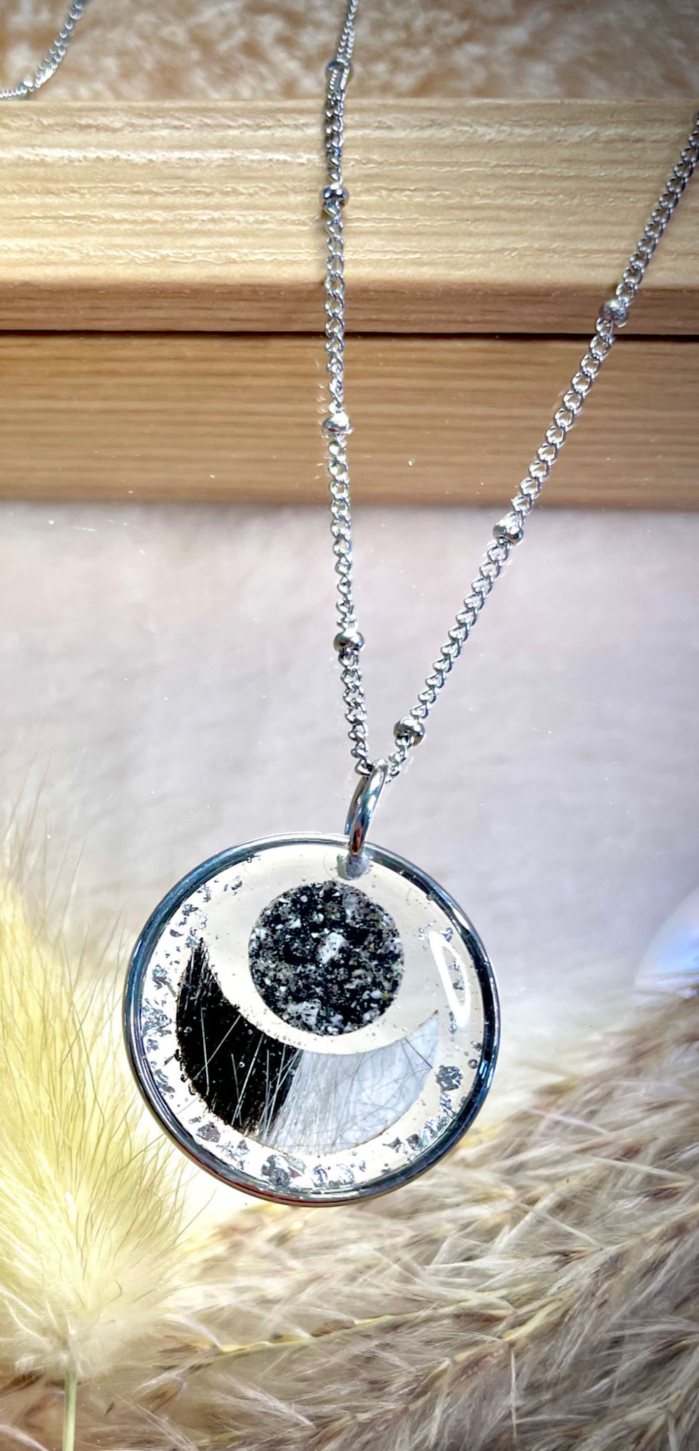 Thumbnail: Collier souvenir Pollux