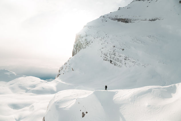 Switzerland Schweiz mountains winter snow hiking snowshoe Wallis Valais
