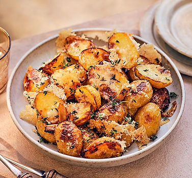 Barbecued-parmesan-new-potatoes-with-garlic-and-thyme-2a65f02.jpg