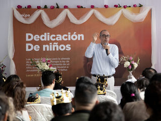 Dedicación de niños en MICPA.