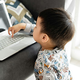 親子編程啟蒙, 兒童學習AI, 編程教育故事, AI親子互動, 小孩學寫程式

