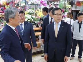 이병호 aT 사장, 화훼사업센터 현장 순시