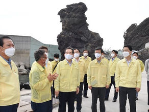 태풍으로 인한 방파제 피해현장 점검