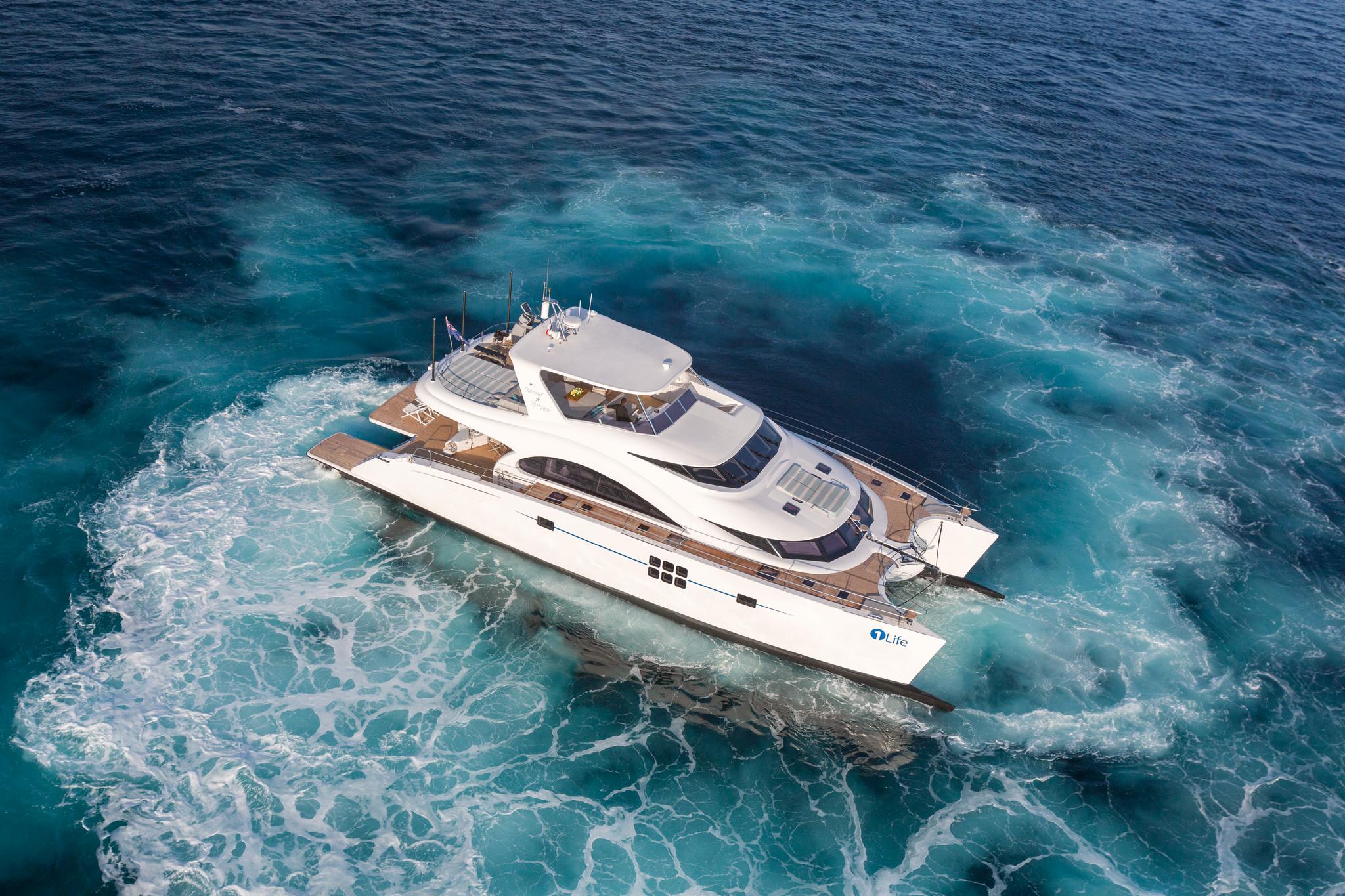 Sunreef 70