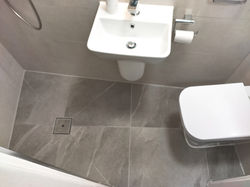 Bathroom-wetroom-shower-basin-installer-paignton-torquay-brixham-devon-design-fitter-renovator-