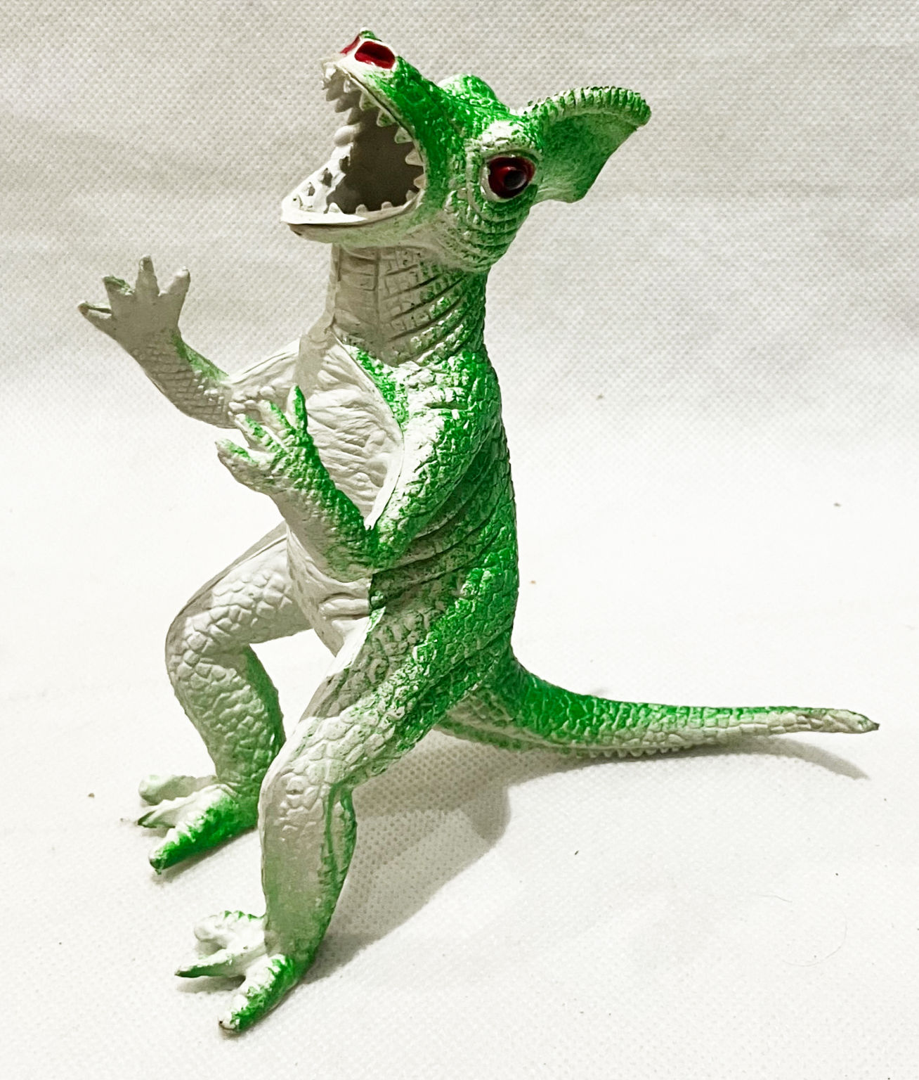 Chinasaur 80s