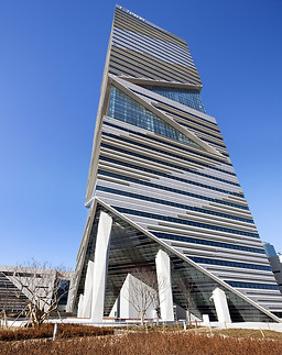 gtower.jpg