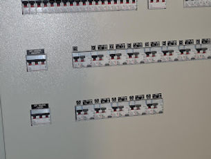 TABLERO ELECTRICO CONSALUD 2DO PISO.jpg