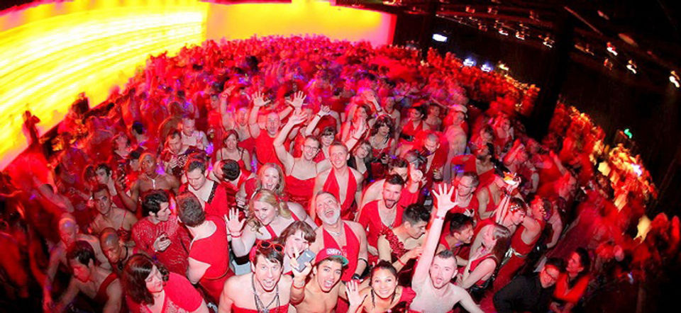 chicago red dress party Center hosts Red Dress Party