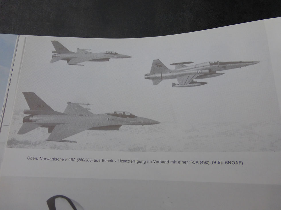 Miniaturbild: Kampfflugzeuge der NATO