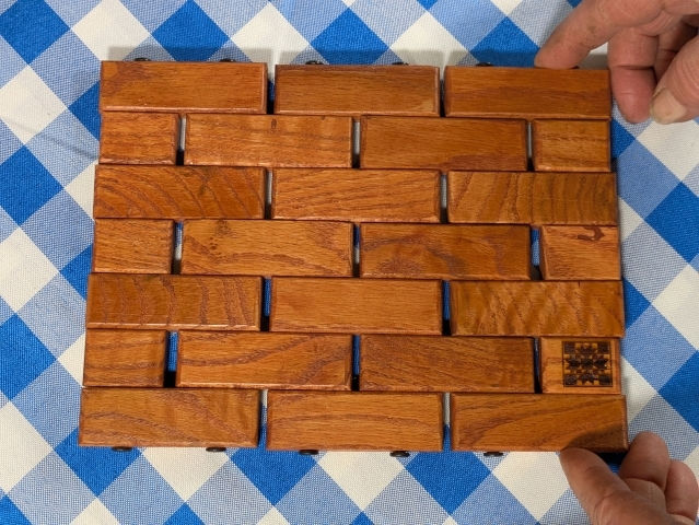 Thumbnail: Woven Wood Trivet