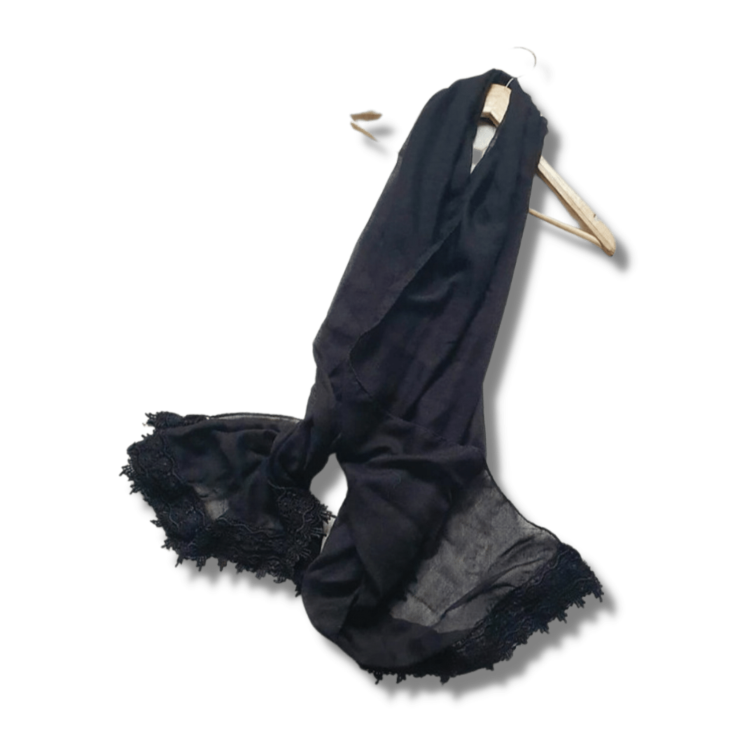 Atmosphere black scarf