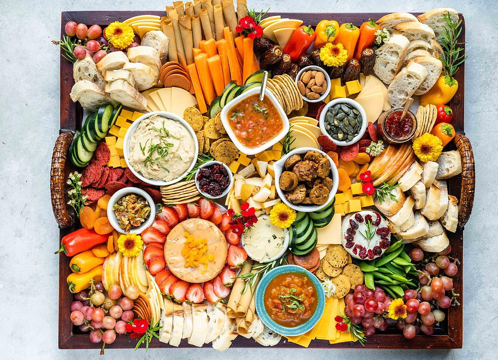VEGETARIAN-CHARCUTERIE-BOARD