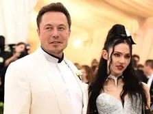 How is Elon Musk's Girlfriend Grimes Making Millions Selling NFT Art?