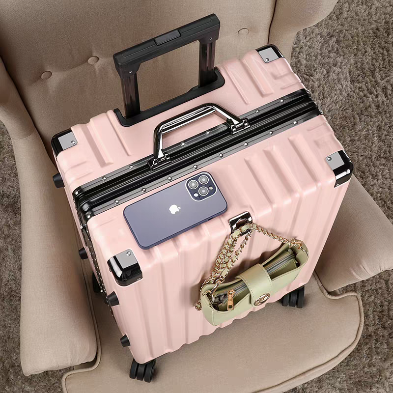 Thumbnail: Aluminum Travel Suitcase – Luxury Edition