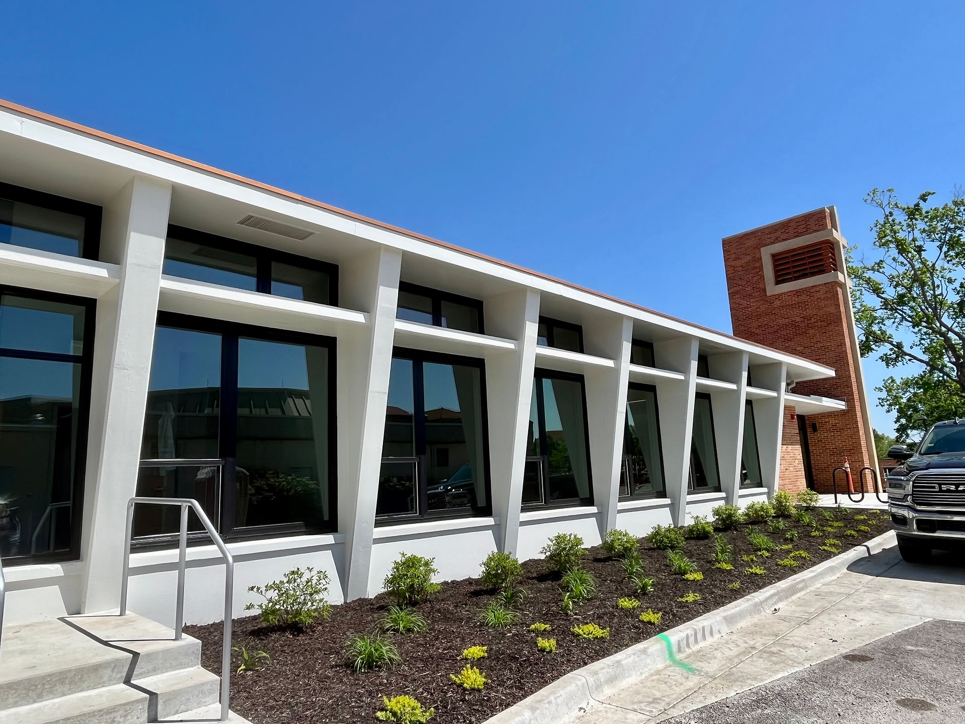 Front of KU Evans Scholars House building