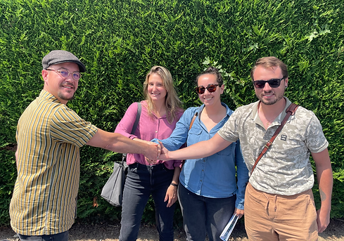 Olivier d'Isobio qui accompagne ses clients dans une rénovation biosourcée