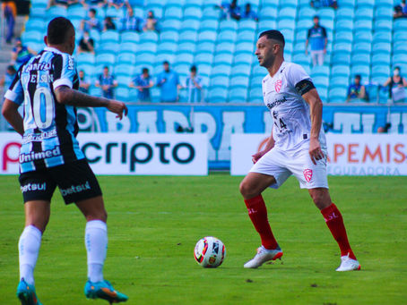 São Luiz sofre gol cedo, é goleado pelo Grêmio e agora tem dois jogos em casa