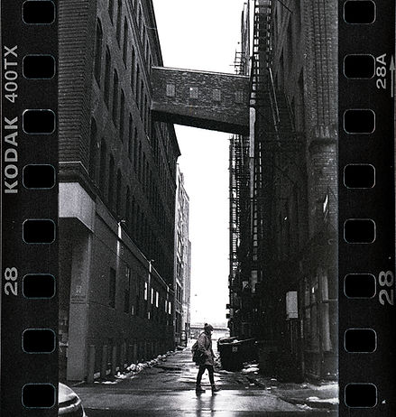 manunderbridge_B-site25MB.jpg