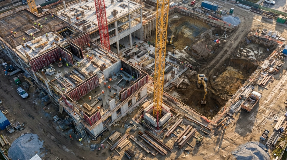 How Drones Help Reduce Discrepancies Between Planned and Actual Construction